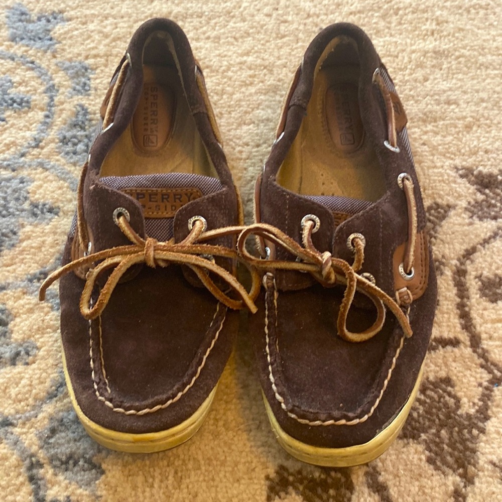 Size 6 Dark Brown Sperry’s